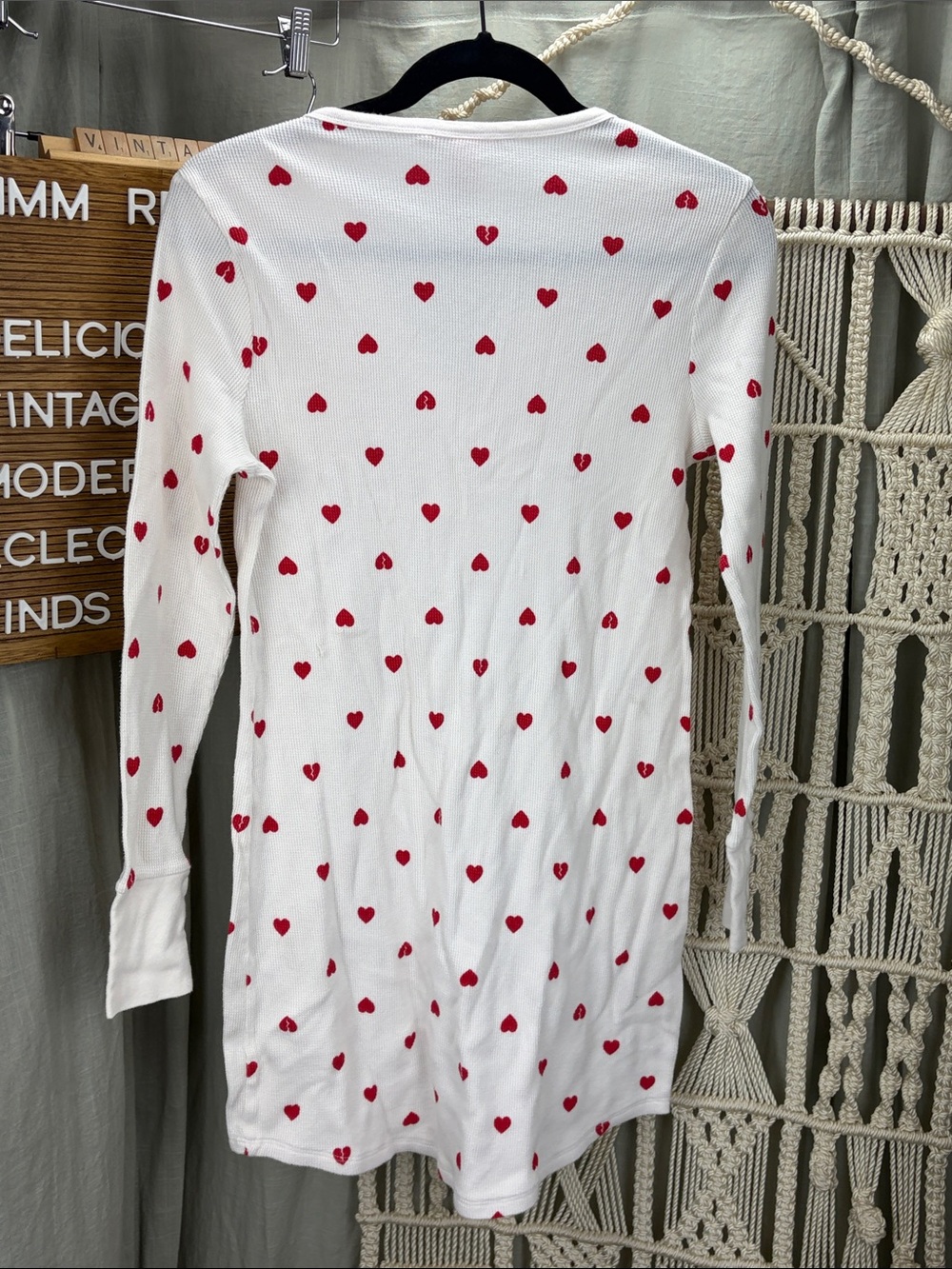 Victoria's Secret Thermal Waffle Knit Red Hearts on White Sleep-shirt PJ | M - Picture 2 of 10